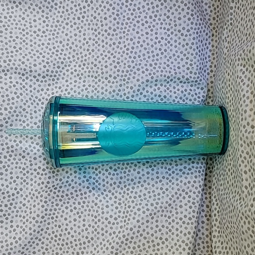 Starbucks 2021 Summer Translucent Turquoise 24 oz Tumbler with Dome Lid & Straw